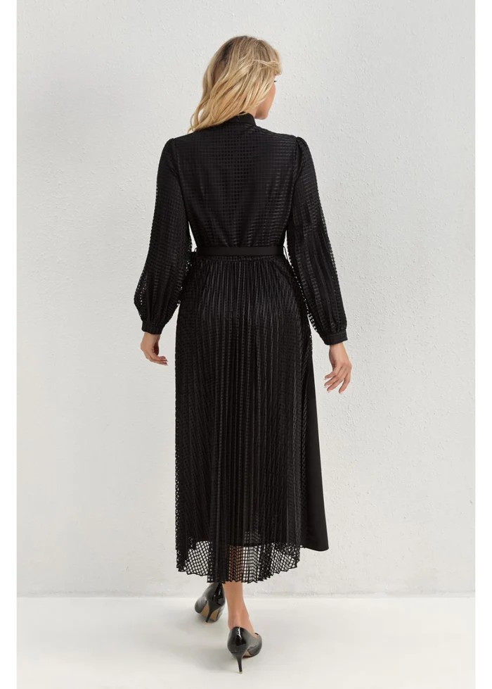 Bloom Midi Dress